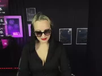 _queen_anna from Chaturbate is Freechat