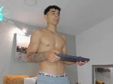 alex_zt from Chaturbate is Freechat
