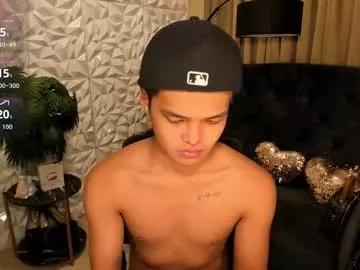 asianhugescott from Chaturbate is Freechat