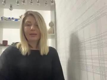 blondie_xoxoxo from Chaturbate is Freechat