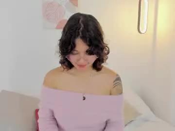 darcy_whitee from Chaturbate is Freechat