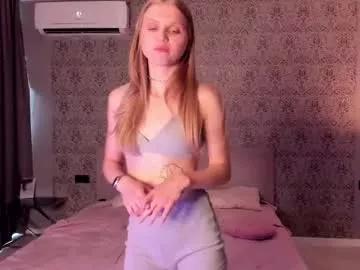 fly_bella from Chaturbate is Freechat