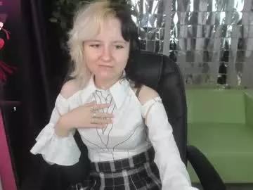 girl_next_doorr from Chaturbate is Freechat