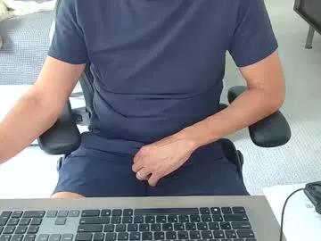hardonshowoff from Chaturbate is Freechat