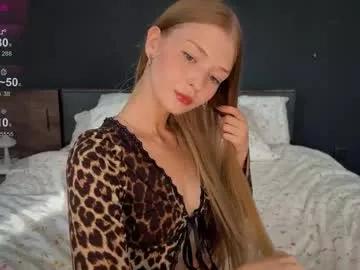 holylissa from Chaturbate is Freechat