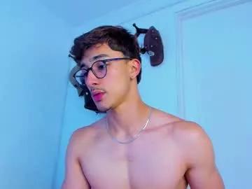 latinguyxl from Chaturbate is Freechat