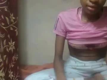 littleyanah from Chaturbate is Freechat