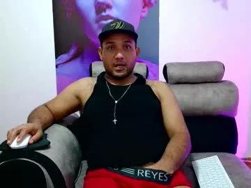 maximiliano_coot from Chaturbate is Freechat