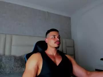 michael_reinolds from Chaturbate is Freechat
