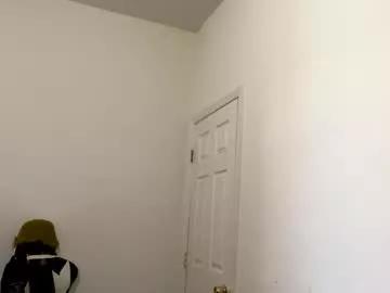 mrlongnstrongg from Chaturbate is Freechat