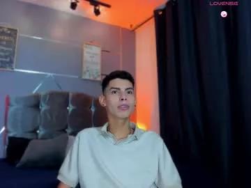 sky_jules from Chaturbate is Freechat