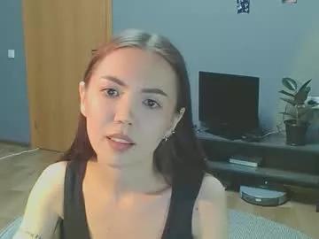sweetieee_kira from Chaturbate is Freechat