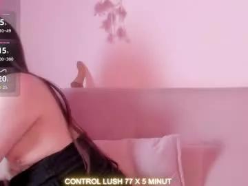 velvetgreen_ from Chaturbate is Freechat