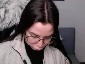 wolfs_daughter from Chaturbate is Freechat