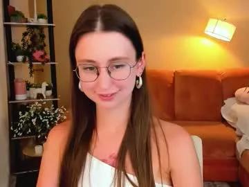 yourlovelystoryy from Chaturbate is Freechat