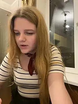 -MimmiLissa- from StripChat is Freechat