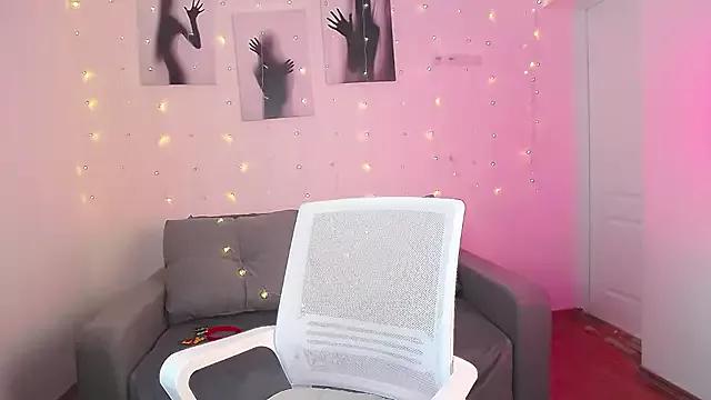 95MissAlisa from StripChat is Freechat