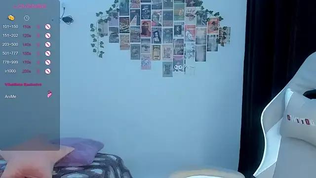 _Alissaa from StripChat is Freechat