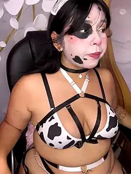 _Bella_7 from StripChat is Freechat