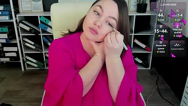 _feel_me_ from StripChat is Freechat