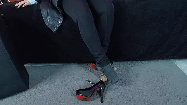 Checkout the world of free chat sex and chat with our steamy slutz, bringing your cherished characters to life with authentic outfits and live productions.