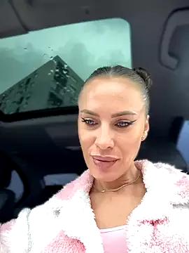 _JessyRey_ from StripChat is Freechat