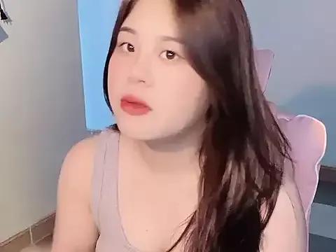 _Llily_ from StripChat is Freechat