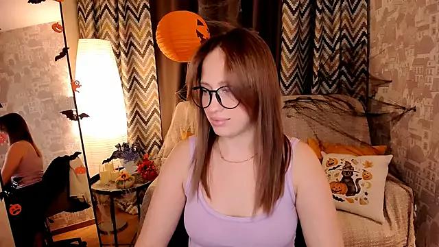 _SilverMoon_ from StripChat is Freechat