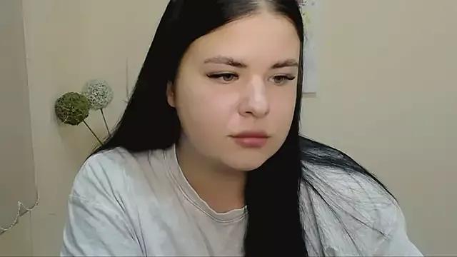 _Trisha_li from StripChat is Freechat