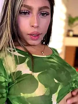 _ZoeMiller from StripChat is Freechat