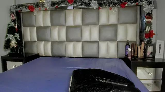 abbiecollins_js from StripChat is Freechat