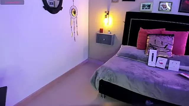 Abby__smiith from StripChat is Freechat