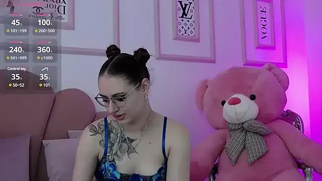 Checkout the world of free chat sex and chat with our steamy slutz, bringing your cherished characters to life with authentic outfits and live productions.