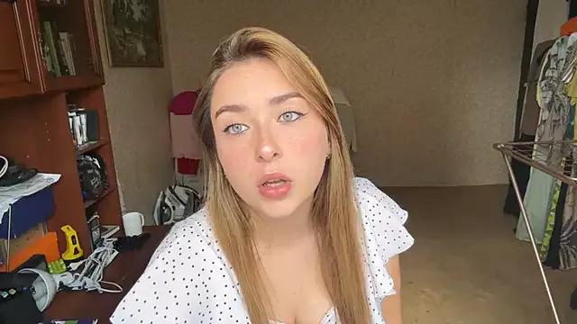AbbyLissa from StripChat is Freechat