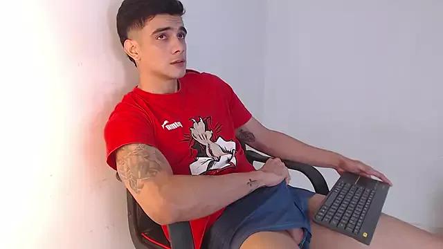 adam_levis17 from StripChat is Freechat