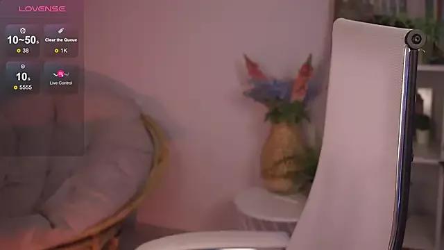 AdeleLoomis from StripChat is Freechat