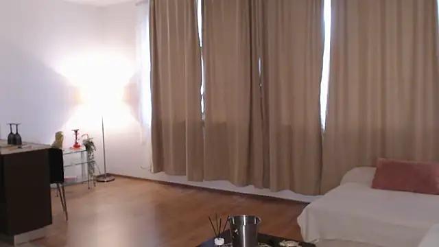 aerisblue from StripChat is Freechat