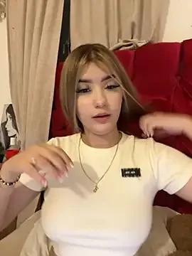 akirahattori from StripChat is Freechat