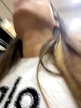 alana_GS from StripChat is Freechat