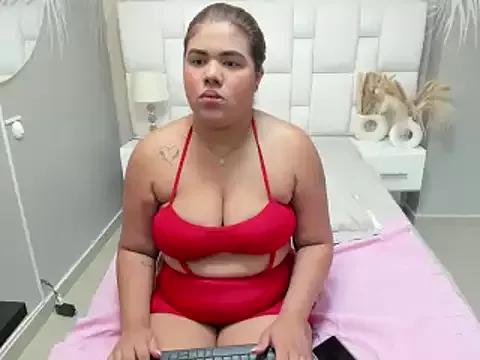 alanna__fox from StripChat is Freechat