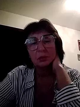AlbinaXPretty from StripChat is Freechat