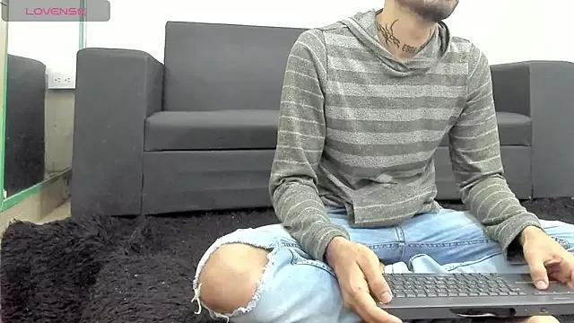 Alejo_Big from StripChat is Freechat