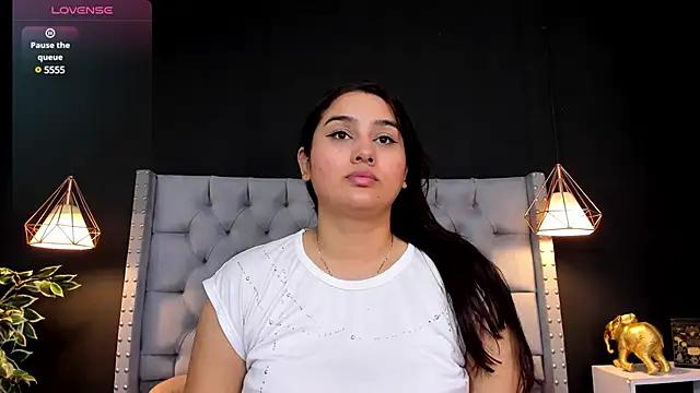 AlexaMora_ from StripChat is Freechat