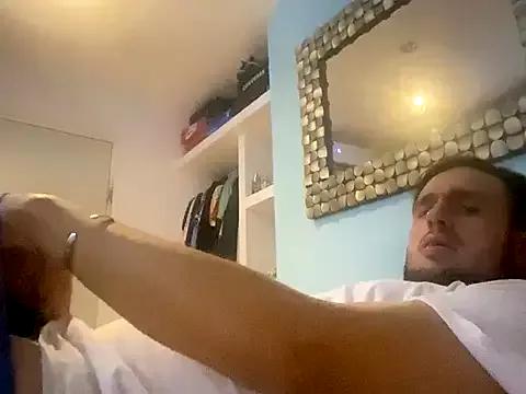 Alexitho25 from StripChat is Freechat