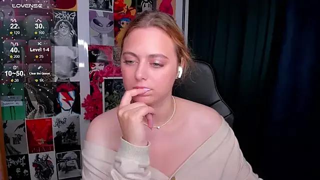 Alice_Wander from StripChat is Freechat