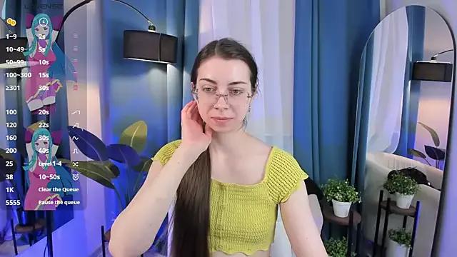 AliceBlaine from StripChat is Freechat