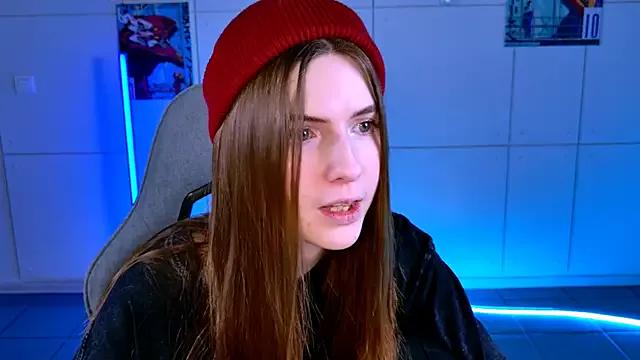 AliceCUNTach from StripChat is Freechat