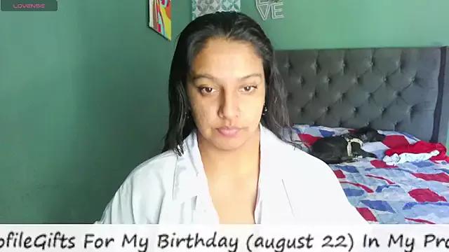 almaswan1 from StripChat is Freechat