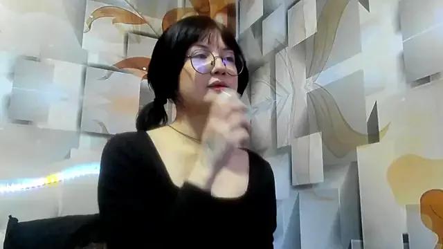 alyson_monroe from StripChat is Freechat