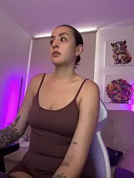amara_cruz2 from StripChat is Freechat